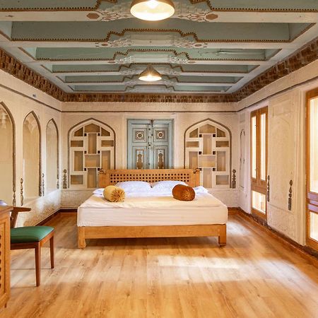 Duston Boutique XIX Century Rooms Bucara Exterior foto