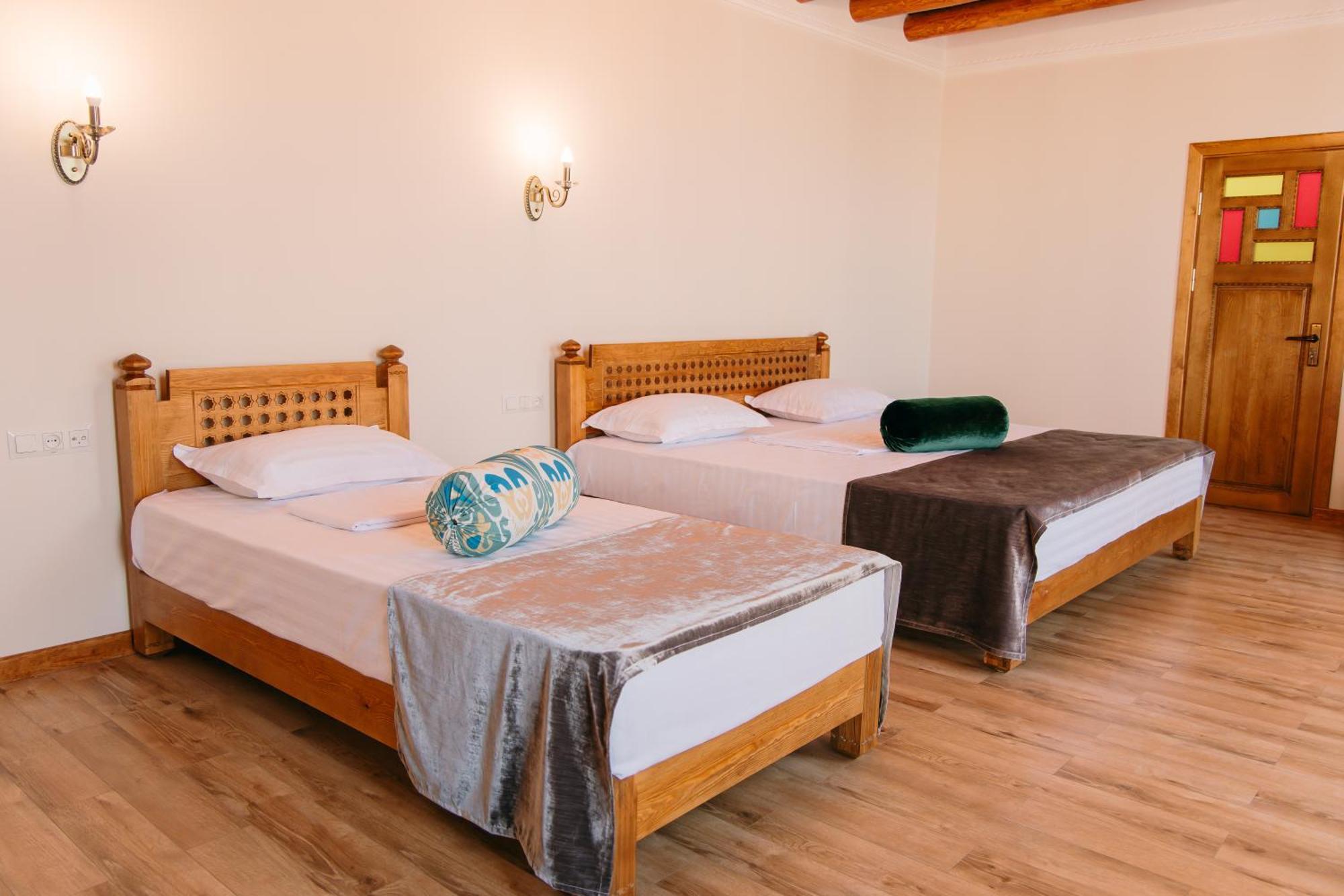 Duston Boutique XIX Century Rooms Bucara Exterior foto