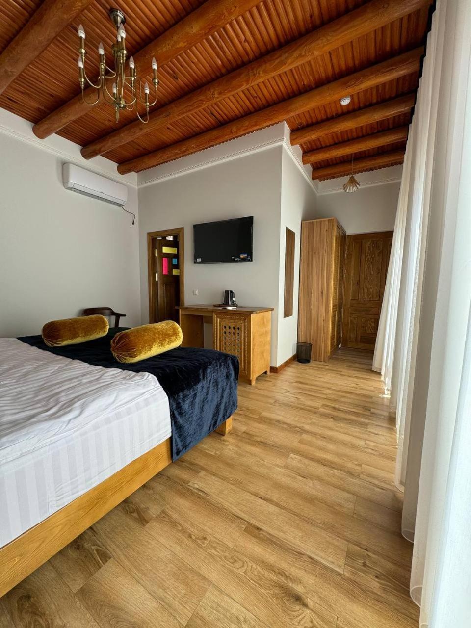 Duston Boutique XIX Century Rooms Bucara Exterior foto
